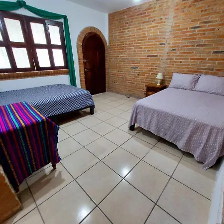 Casa Colonial En Vallarta Zona Malecon Cerro-3